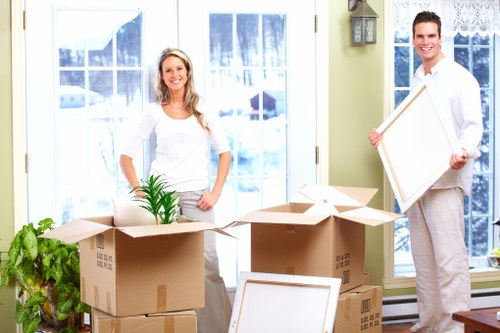 Local removal experts planning a smooth move in Paddington